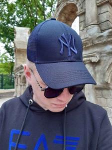 Фото Шапки, кепки Кепка бейсболка тракер New York Синий