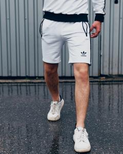 Фото Одежда Шорты трикотажные в стиле Adidas Three line белые