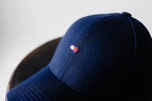 Фото Шапки, кепки Кепка бейсболка коттон Tommy Hilfiger Синий