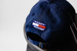 Фото Шапки, кепки Кепка бейсболка коттон Tommy Hilfiger Синий