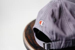 Фото Шапки, кепки Кепка бейсболка коттон Champion Серый