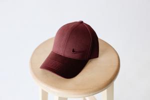 Фото Шапки, кепки Кепка бейсболка коттон Nike Бордовый