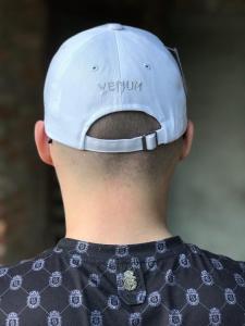 Фото Шапки, кепки Кепка бейсболка коттон Venum Белый