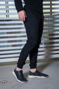 Фото  Штаны карго от Intruder черные