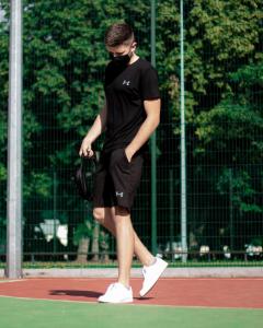 Фото Одежда Летний комплект Under Armour чёрный.