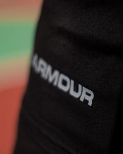 Фото Одежда Летний комплект Under Armour чёрный.