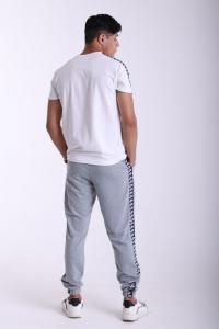 Фото  Штаны серые с лампасами Nike