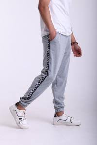 Фото  Штаны серые с лампасами Nike