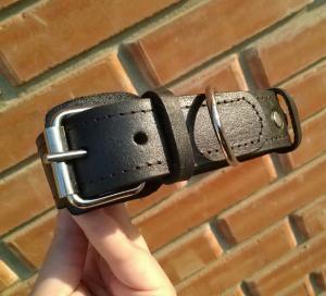 Фото  Кожаный ошейник 