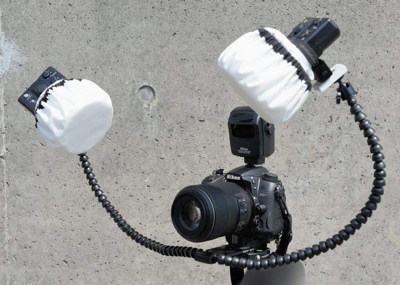 Фото Свет, осветители, накамерный свет Гибкий держатель DMM-901 - для двух устройств на горячий башмак камеры