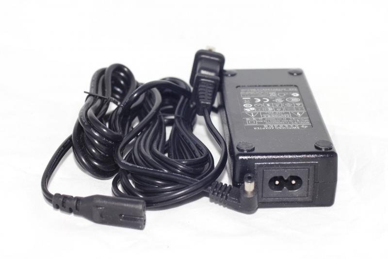 Фото Свет, осветители, накамерный свет Сетевой адаптер питания для LED света - YongNuo YN600L, YN300 III, YN168, YN216, YN1410 и др.