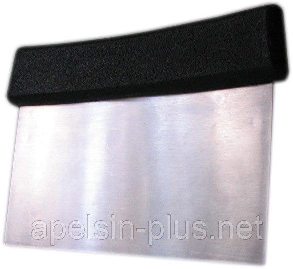 Фото  Шпатель - делитель для теста 