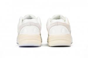 Фото  Adidas Yung білі