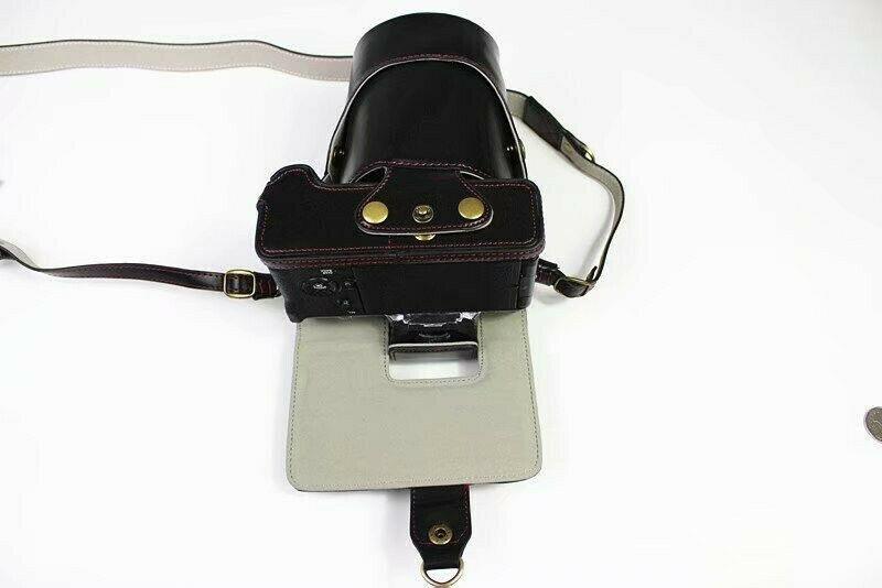 Фото Сумки, футляры, чехлы для камер и объективов, Чехлы и футляры для фотоаппаратов, Чехлы и футляры для фотоаппаратов FujiFilm Защитный футляр - чехол для камеры Fujifilm X-T4 - черный - реализован доступ к аккумулятору