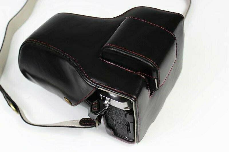 Фото Сумки, футляры, чехлы для камер и объективов, Чехлы и футляры для фотоаппаратов, Чехлы и футляры для фотоаппаратов FujiFilm Защитный футляр - чехол для камеры Fujifilm X-T4 - черный - реализован доступ к аккумулятору