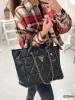  Сумка в стиле Guess c цепочкой Женские сумочки и клатчи в Украине