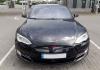Авто на свадьбу Tesla Model S черный с водителем в Киеве