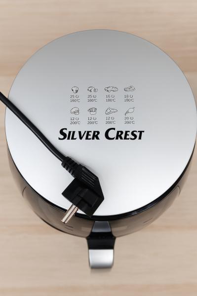 Фото  УЦЕНКА! Аэрофритюрница Silver Crest S-18, 6л, 3000Вт, сенсорное управление, до 200°C (Плохая упаковка 3122)