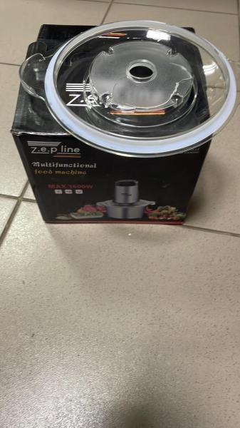 Фото  УЦЕНКА! Блендер измельчитель Zepline ZP-051 с металлической чашей 1500 Вт 2 литра (Повреждена крышка 3123)