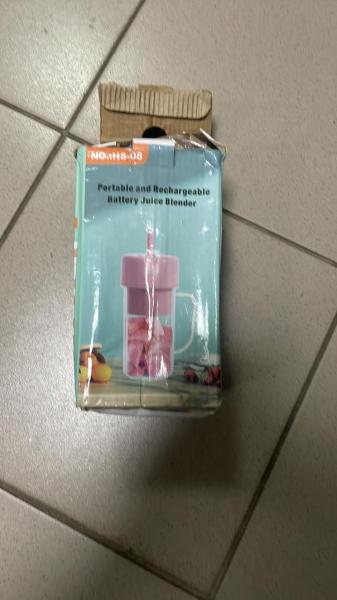 Фото  УЦЕНКА! Портативный блендер Соковыжималка для сока с трубочкой для смузи (Плохая упаковка 2746)