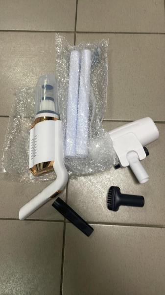 Фото  УЦЕНКА! Аккумуляторный пылесос без мешка Vacuum Cleaner 2000mAh 120 Вт (Нет упаковки 3182)