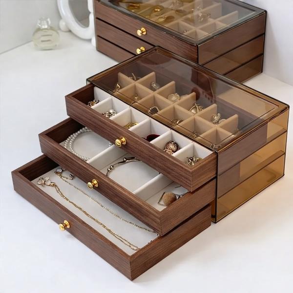 Фото Красота и здоровье Шкатулка-органайзер для хранения украшений 3-ярусная 