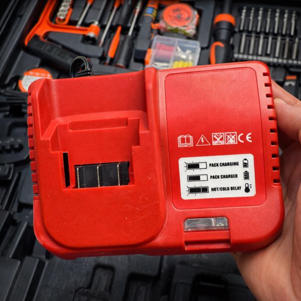 Фото Автотовары, электроинструмент, ручной инструмент Аккумуляторный шуруповерт с набором инструментов в кейсе 48V (118 предметов)