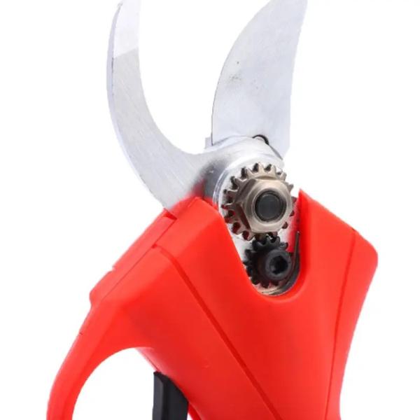 Фото Автотовары, электроинструмент, ручной инструмент Мощный аккумуляторный садовый секатор 48 V в чемодане с 2 батареями для обрезки веток до 45 мм