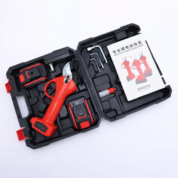 Фото Автотовары, электроинструмент, ручной инструмент Мощный аккумуляторный садовый секатор 48 V в чемодане с 2 батареями для обрезки веток до 45 мм