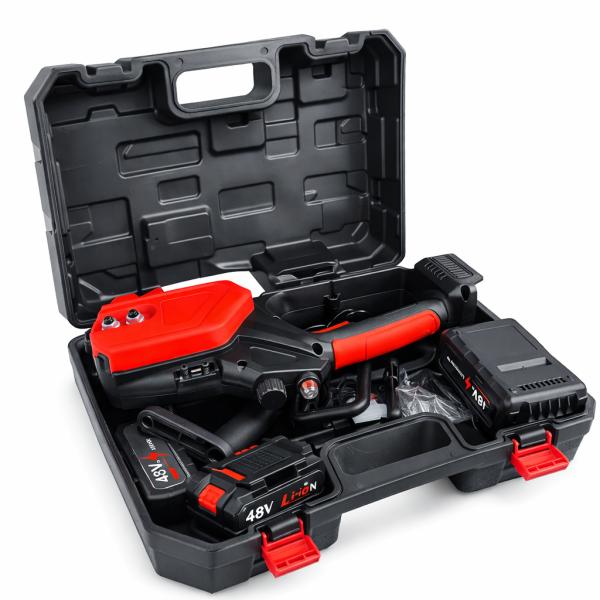 Фото Автотовары, электроинструмент, ручной инструмент Аккумуляторная цепная пила 12″, с шиной 12 дюймов, 2 аккумулятора 48V Li-ion, в пластиковом кейсе