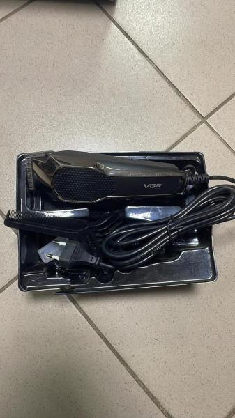 Фото  УЦЕНКА! Машинка для стрижки волос от сети, VGR V130 / Триммер для стрижки (Нет упаковки 3437)