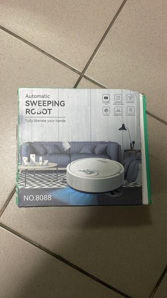 Фото  УЦЕНКА! Робот пылесос на аккумуляторе SWEEPING ROBOT мощный  (Плохая упаковка 3439)