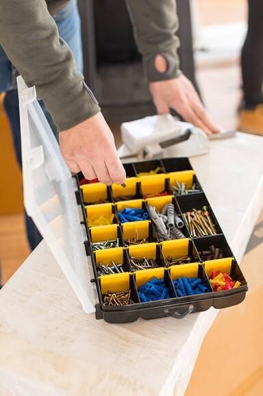 Органайзер Stanley пластмассовый, 357х229х48 мм, с 22-мя отсеками и переставными перегородками (STST81681-1)