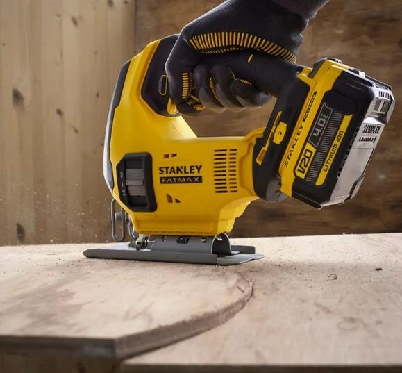 Пила лобзиковая аккумуляторная Stanley FatMax (SFMCS600B) (без АКБ и ЗУ)