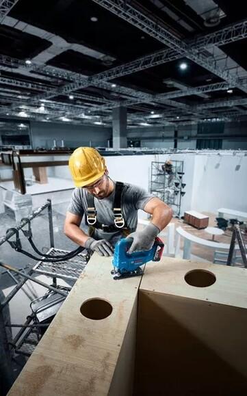 Аккумуляторный лобзик Bosch GST 183-LI solo (06015B7020) (без АКБ и ЗУ)