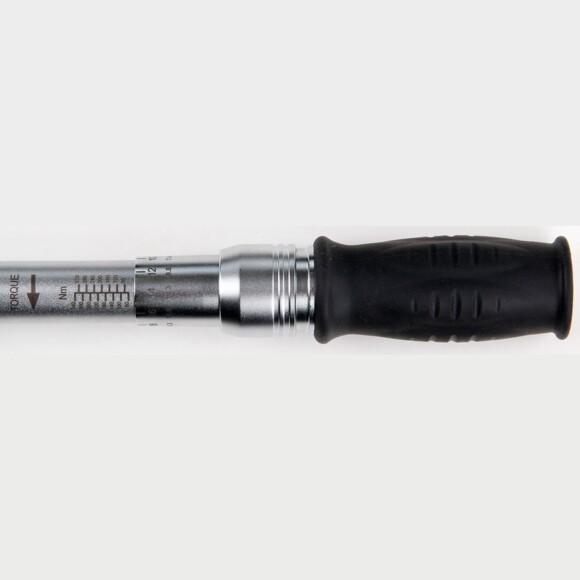 Динамометрический ключ YATO квадрат 1/2, F= 60- 340 Нм, L= 613 мм (10) (YT-0754)