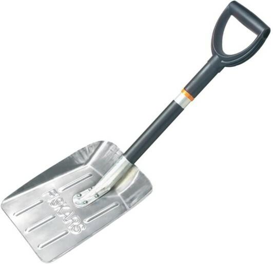 Автомобильный совок для уборки снега Fiskars Snow Light, 141020 (1000740)